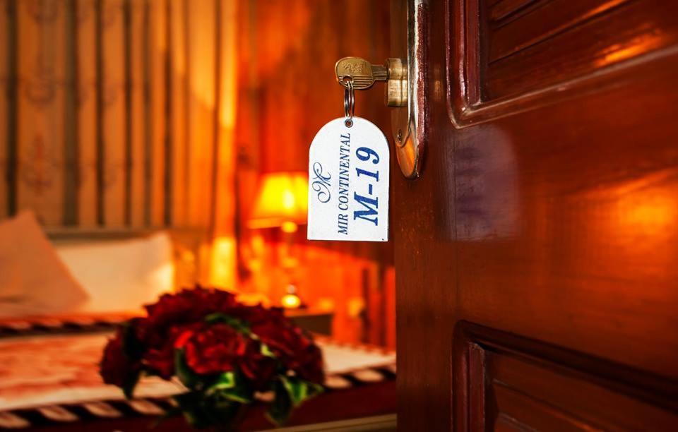 Mir Continental Hotel Muzaffarabad Eksteriør billede