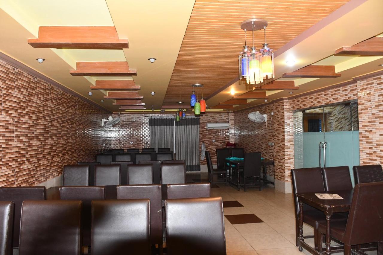 Mir Continental Hotel Muzaffarabad Eksteriør billede
